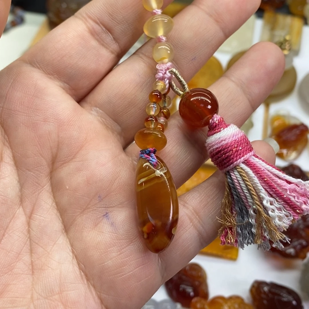 玛瑙/玉髓未镶嵌吊坠