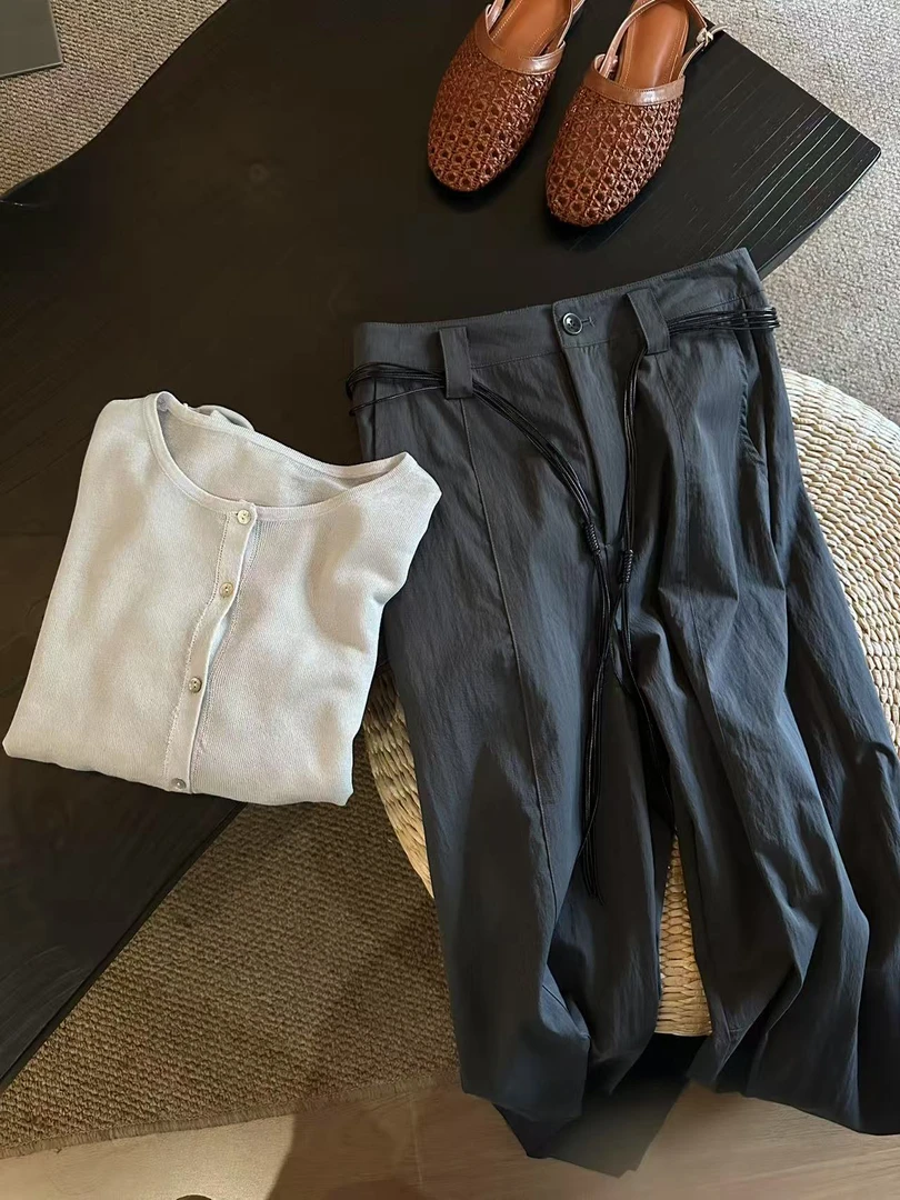 ZCANAL.老钱风素干立体设计抽绳阔腿裤