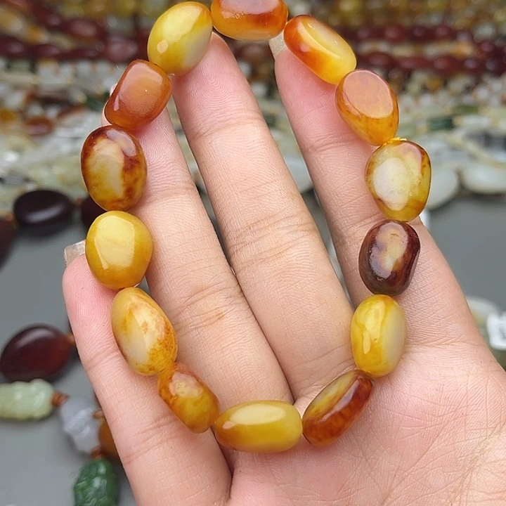 和田玉（糖玉）未镶嵌手链