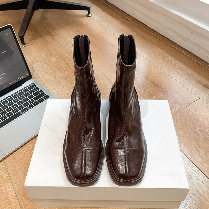 水洗牛皮英伦褶皱切尔西内增高靴子复古做旧粗跟短靴女方头瘦瘦靴