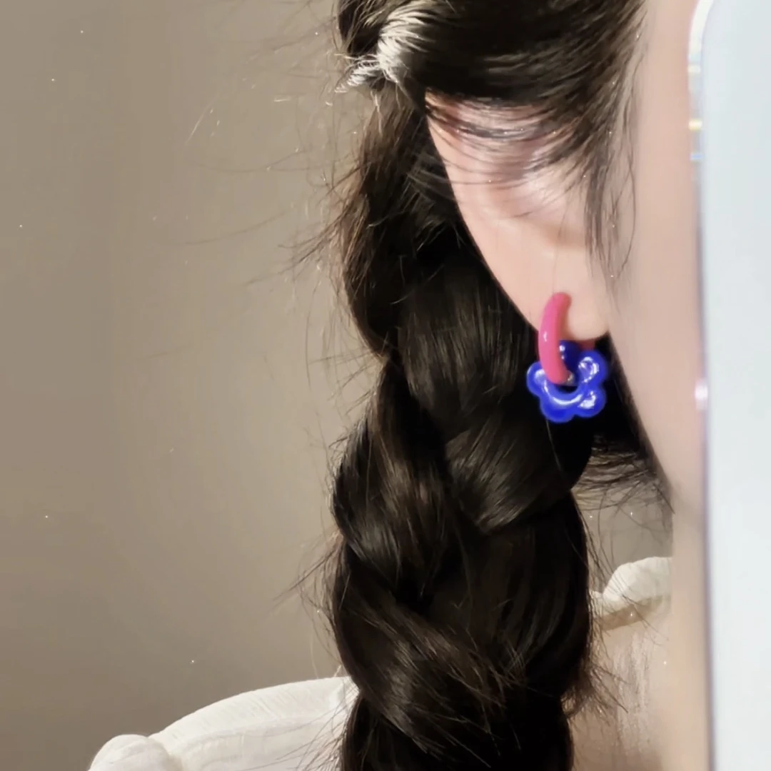 铜合金树脂耳饰 多巴胺花朵耳钉女款适合夏天的古怪可爱耳环
