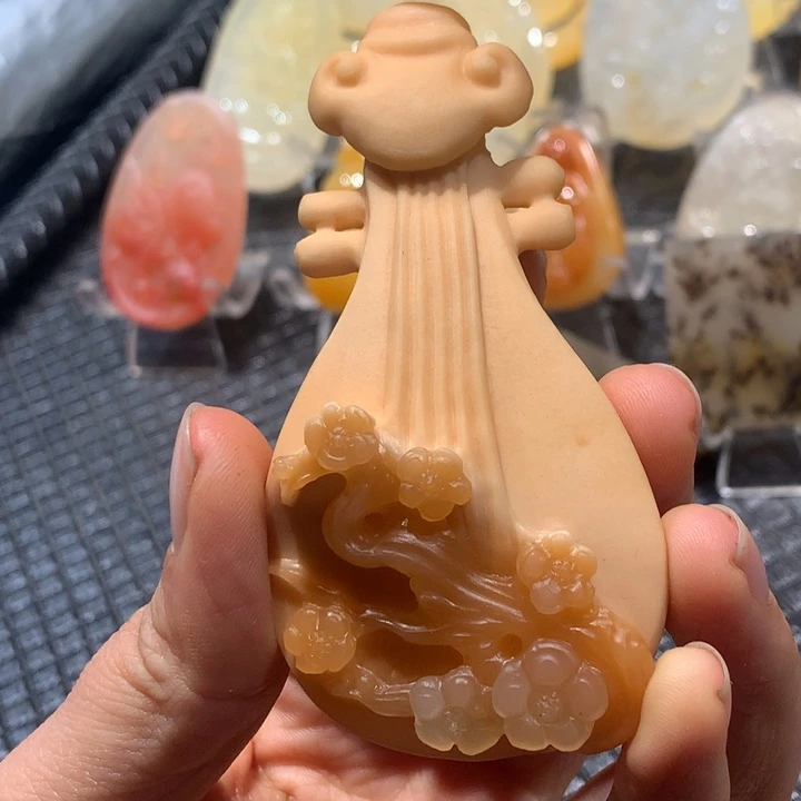 石英质玉（黄龙玉）未镶嵌颈饰