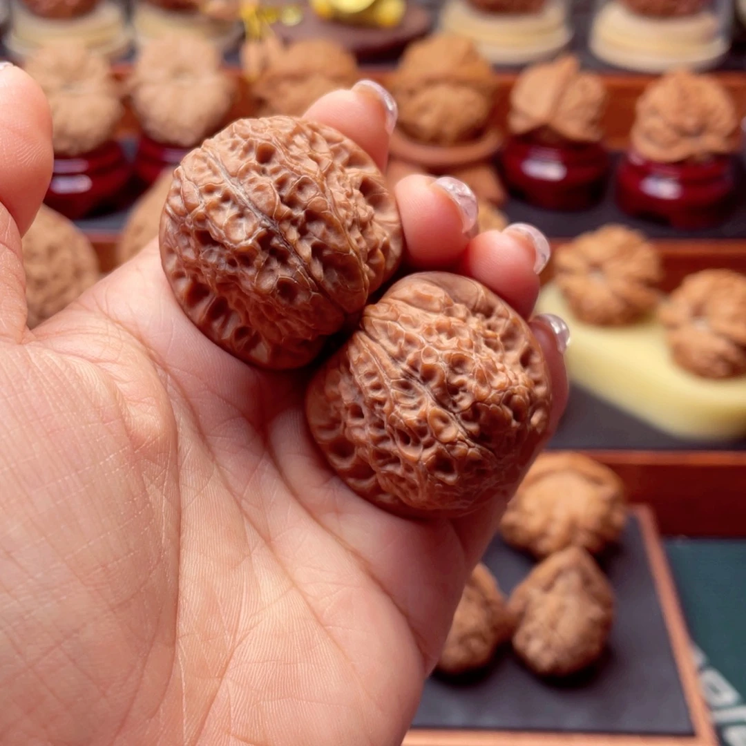 S***$文玩核桃把件血麒麟34