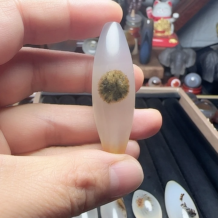 玛瑙/玉髓颈饰未镶嵌华*胖