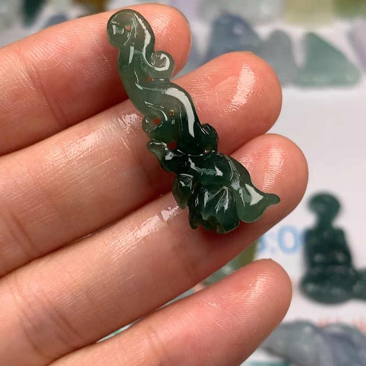 定制翡翠未镶嵌翡翠