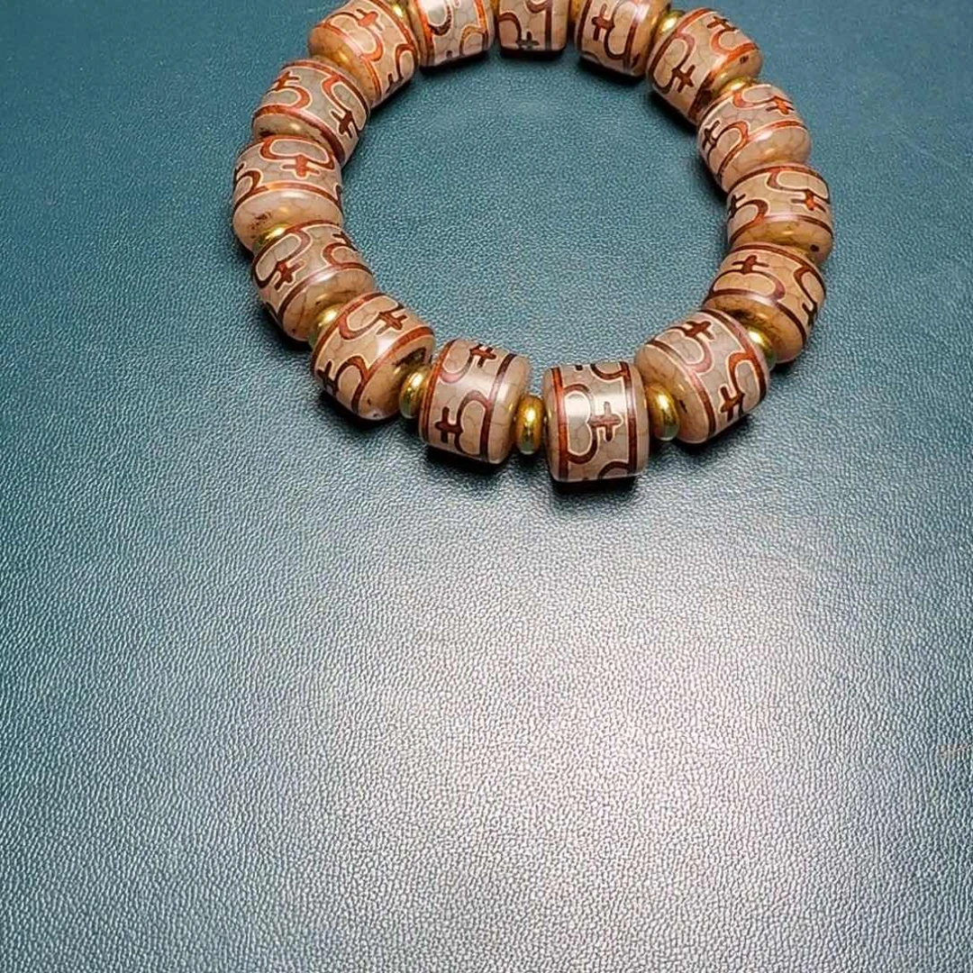 玛瑙/玉髓合金颈饰