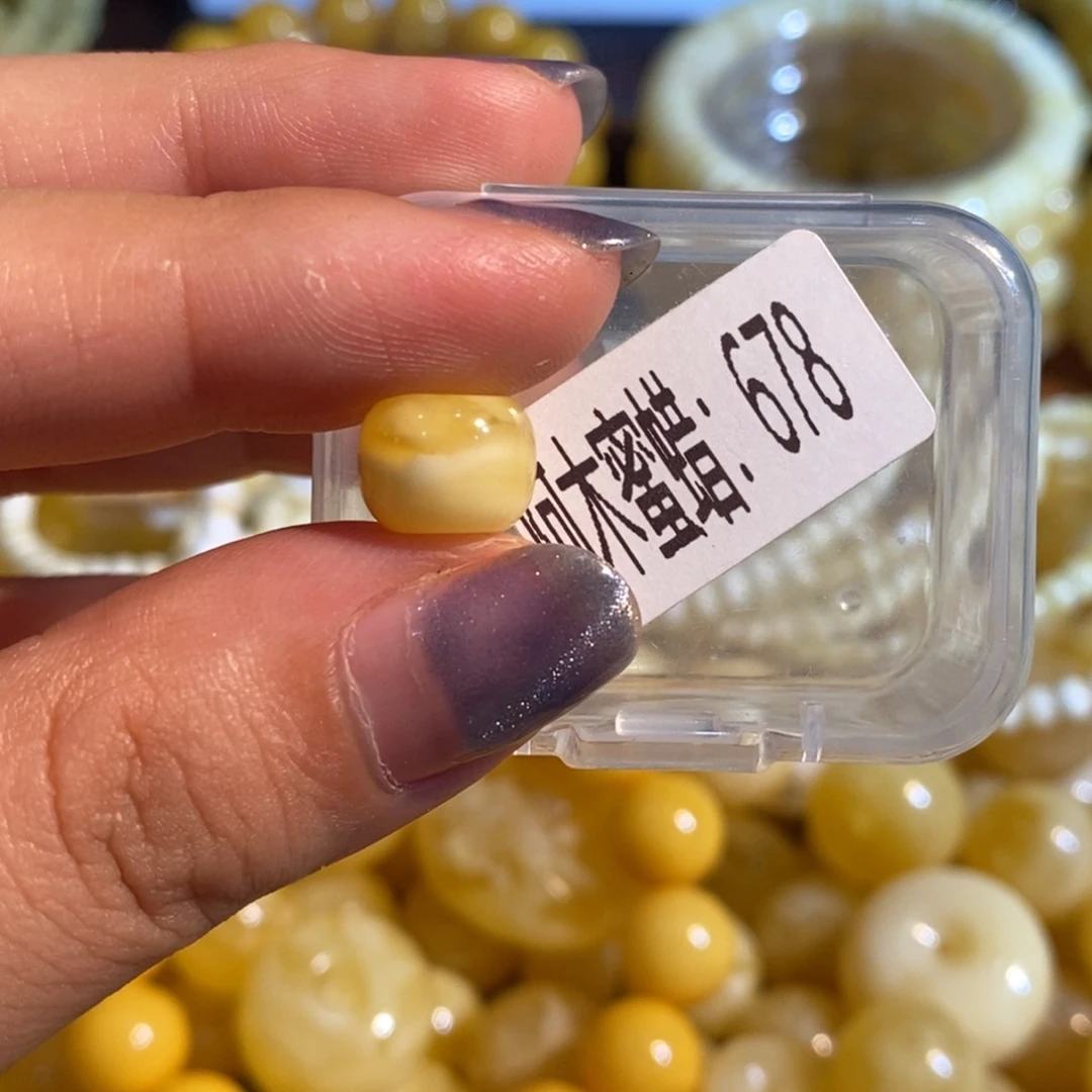 琥珀未镶嵌珠宝奇石678