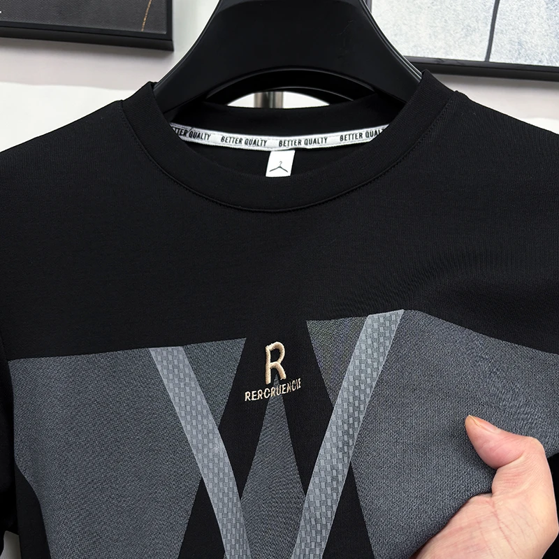 CATIA SELI秋季长袖T恤男士圆领时尚字母印花简约线条休闲上衣