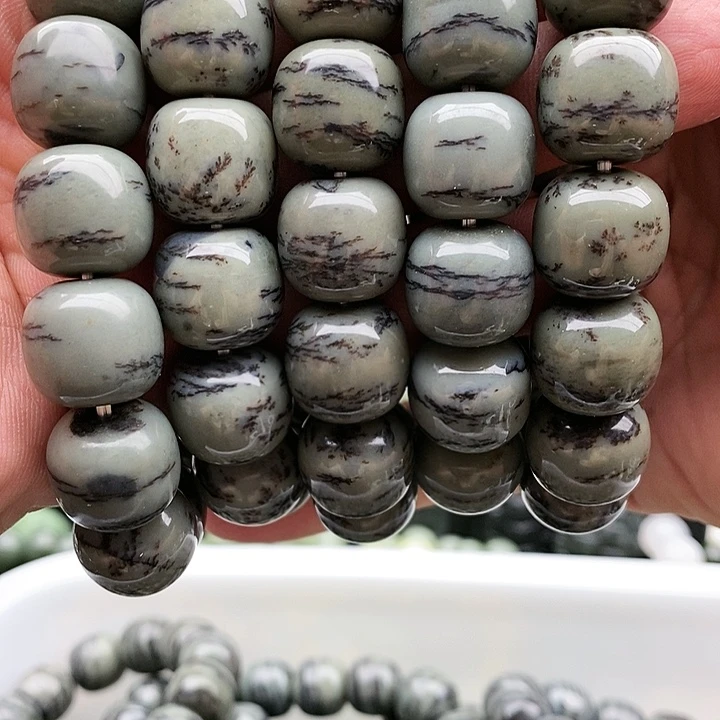 【闪购商品】手链未镶嵌和田玉16老型青花一线天拍一发一