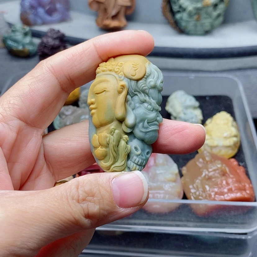 【闪购商品】定制石英质玉吊坠未镶嵌