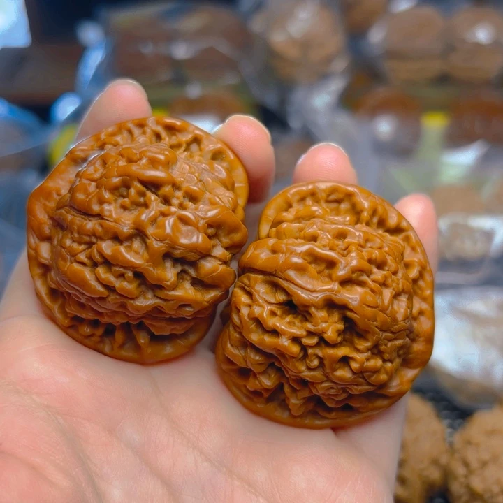 文玩核桃吊坠官帽