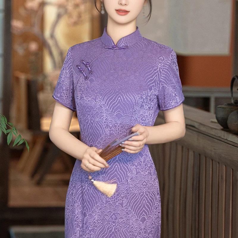 夏装喜婆婆婚宴装2025新款高贵年轻紫色旗袍妈妈礼服平时可穿高端