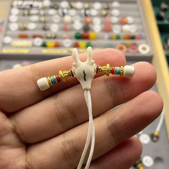 【闪购商品】玛瑙/玉髓饰品未镶嵌阿*