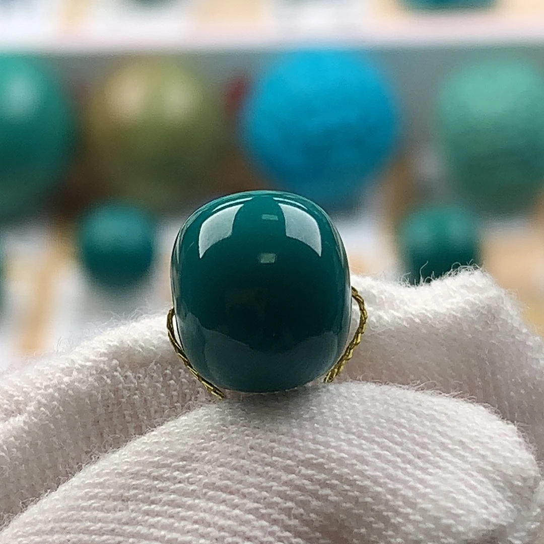 绿松石未镶嵌配饰9.3