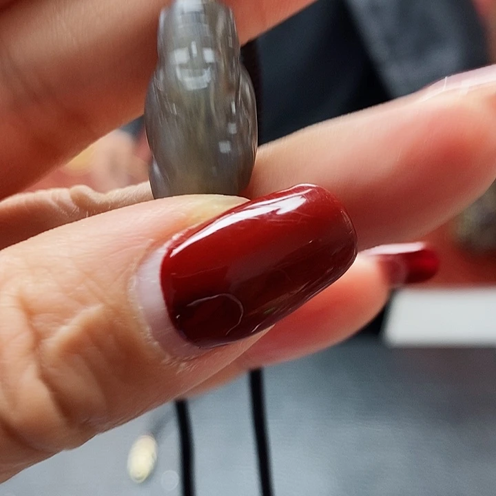 玛瑙/玉髓颈饰合金