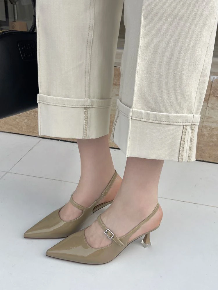 2392-5 尖头高跟鞋女玛丽珍鞋春水钻一字带细跟时尚百搭凉鞋女k4