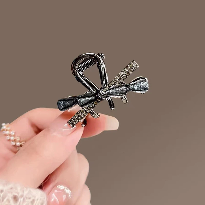 范儿美韩版精致半扎发抓夹黑色琉璃蝴蝶结发夹头饰女鲨鱼中号