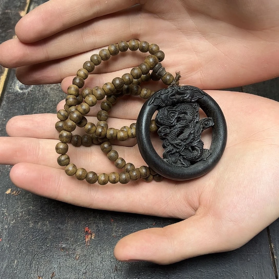 大叶紫檀（黑酸枝木类）