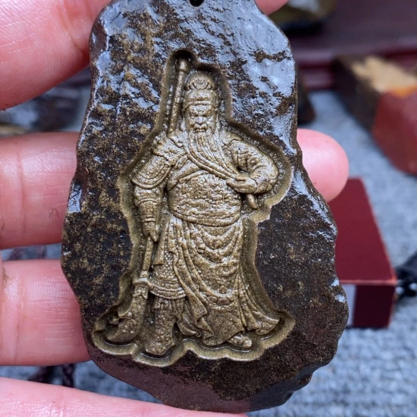 【闪购商品】原石雕刻手把件