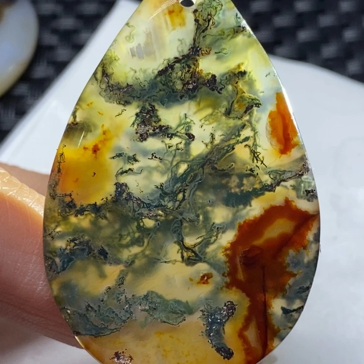 玛瑙/玉髓颈饰未镶嵌