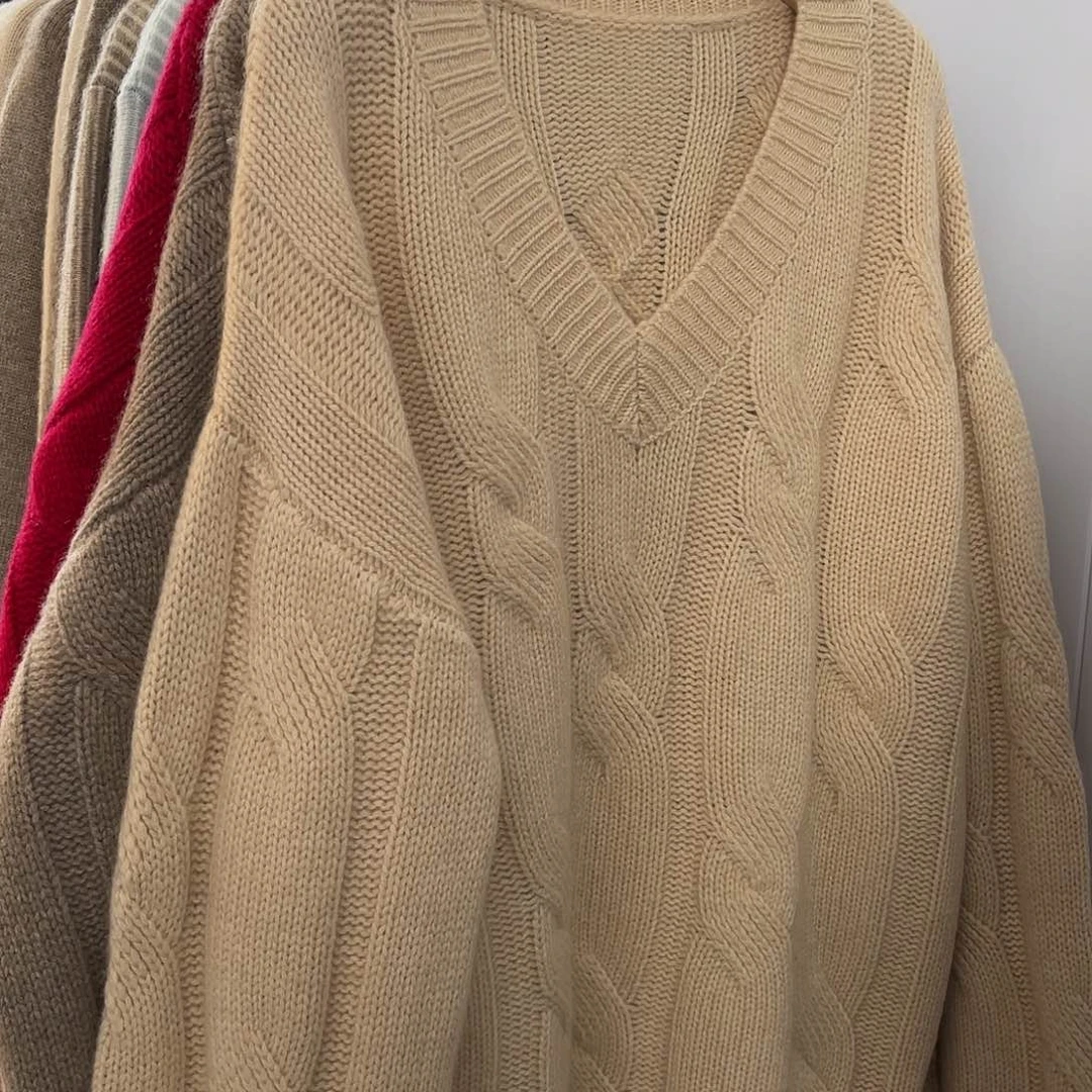 V领 大麻花 羊绒衫