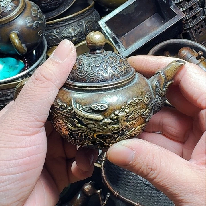 铜器摆件收收藏藏