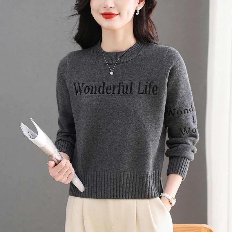 女士短款毛衣宽松显瘦洋气减龄上衣2025新款独特漂亮打底衫秋冬款