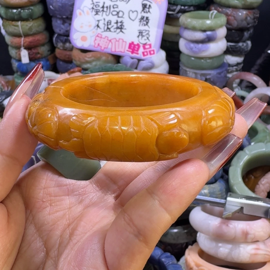 石英质玉（佘太翠）未镶嵌手镯24，55，微瑕不退换