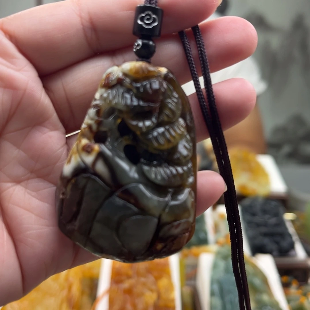 岫玉未镶嵌挂件挂件