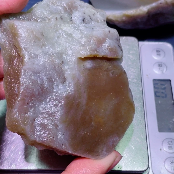 和田玉（糖玉）未镶嵌珠宝半成品