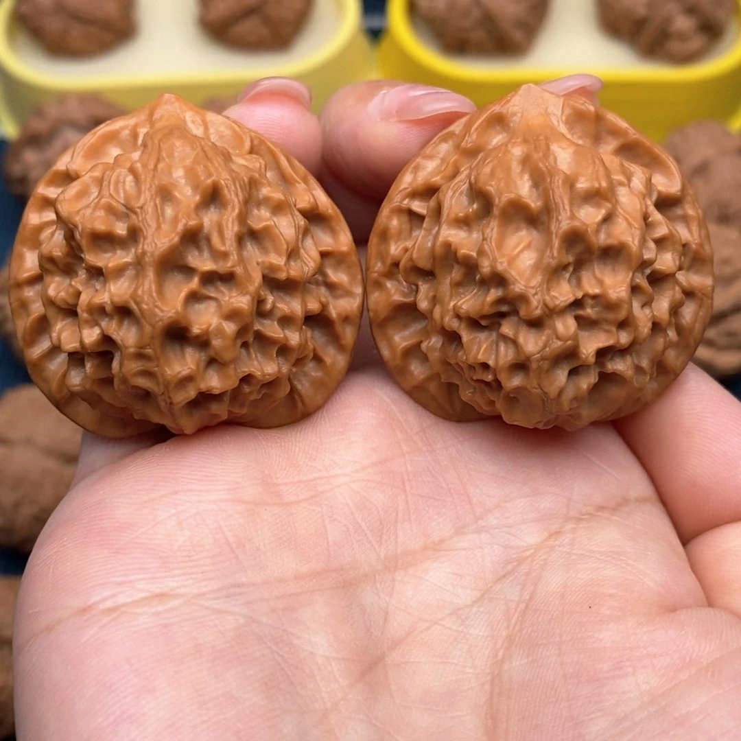 文玩核桃吊坠龙鳞40