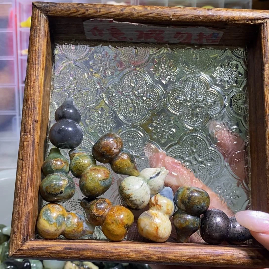 合金蛇纹石玉颈饰217