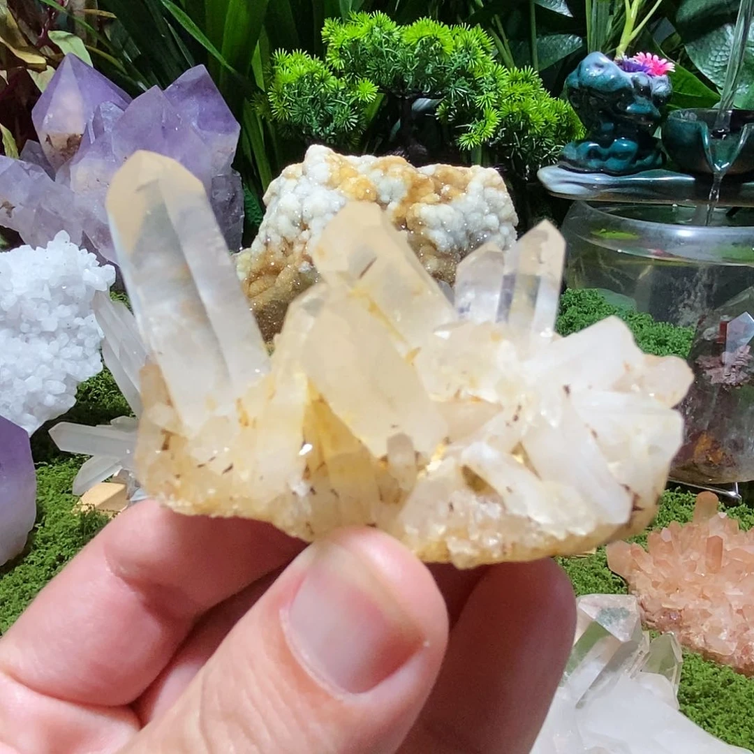 未镶嵌珠宝半成品水晶