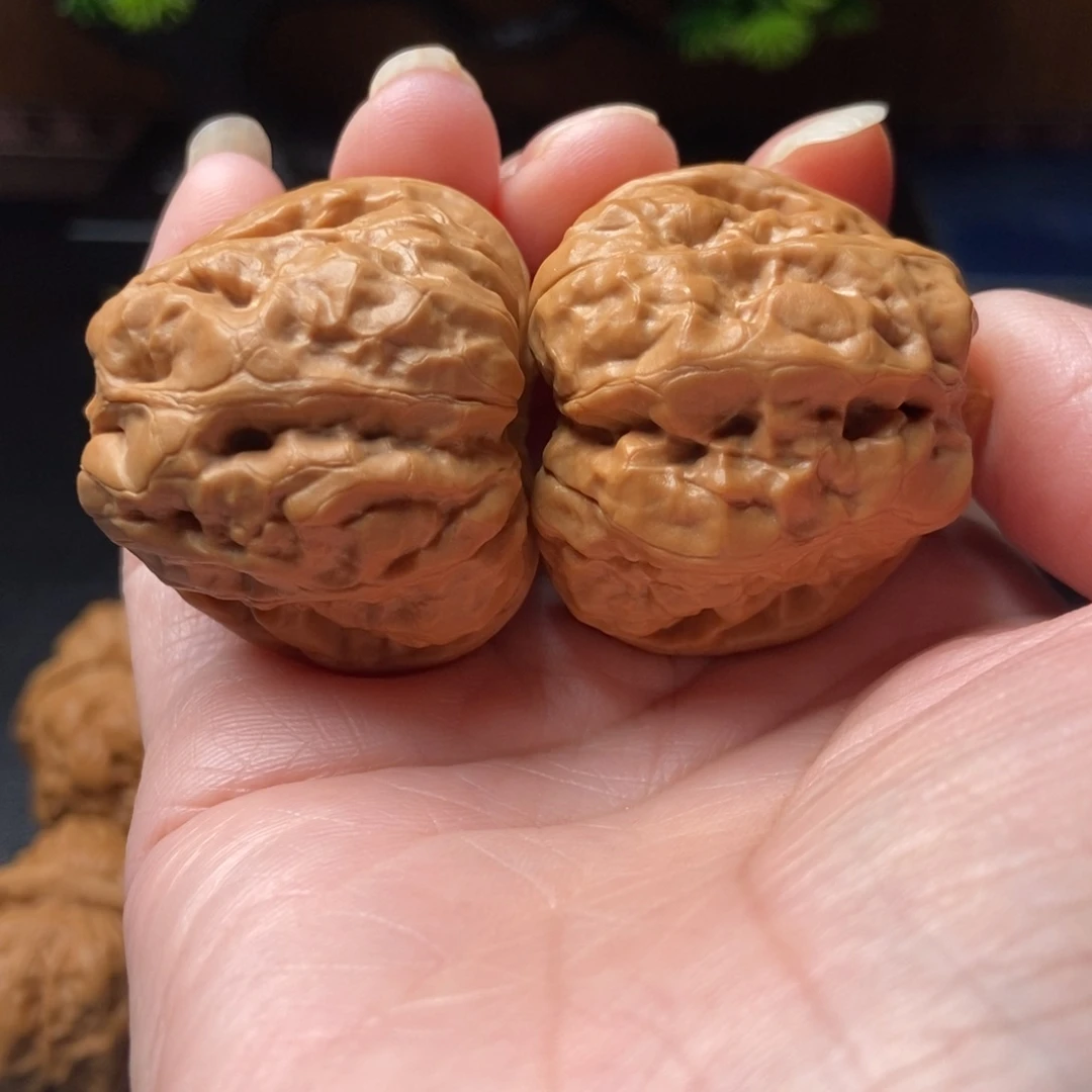 文玩核桃把件蛤蟆头38