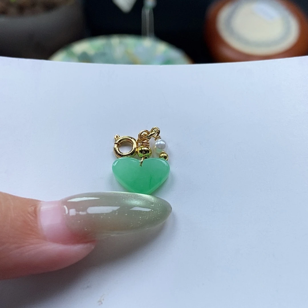 未镶嵌挂件翡翠季**&吊坠