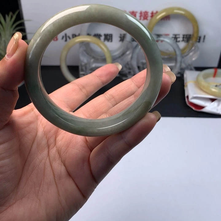 未镶嵌手镯翡翠61