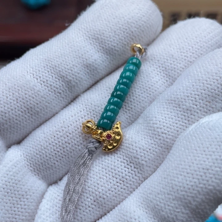 绿松石18K金镶嵌珠宝奇石