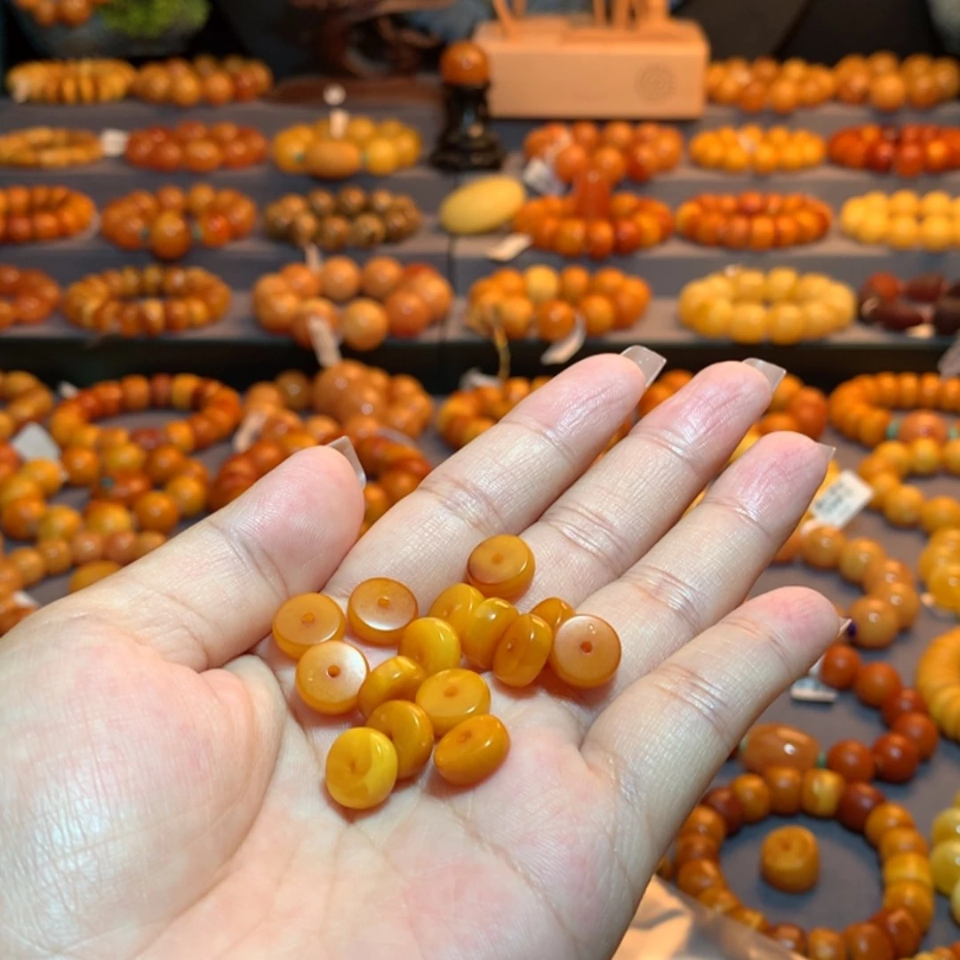 【闪购商品】蜜蜡吊坠(不含链)未镶嵌?**花蜜蜡吊坠
