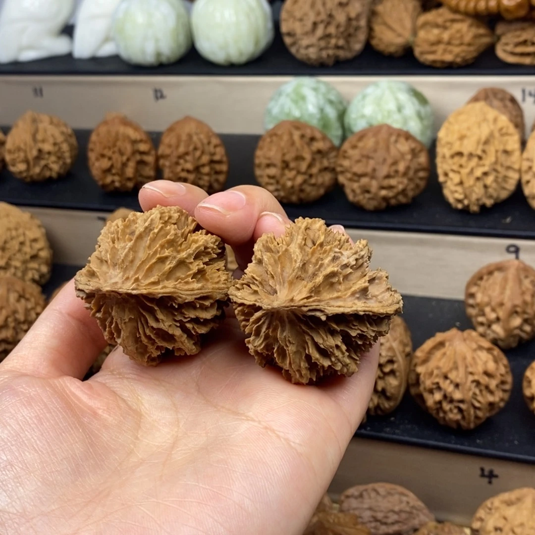 吊坠文玩核桃菊花灯笼40福利