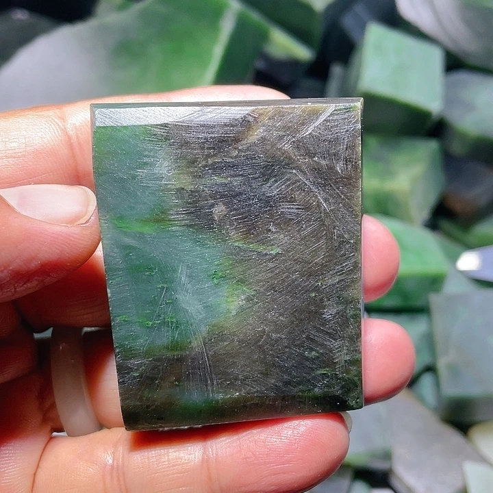 和田玉未镶嵌珠宝奇石