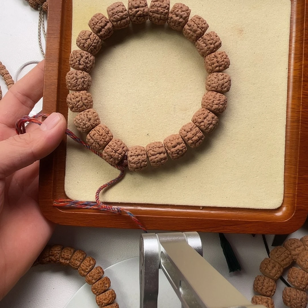 ****E金刚菩提吊坠小金刚