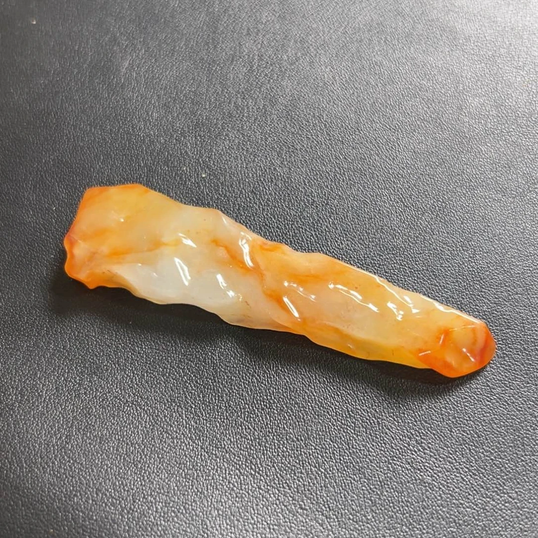 定制翡翠未镶嵌红黄翡