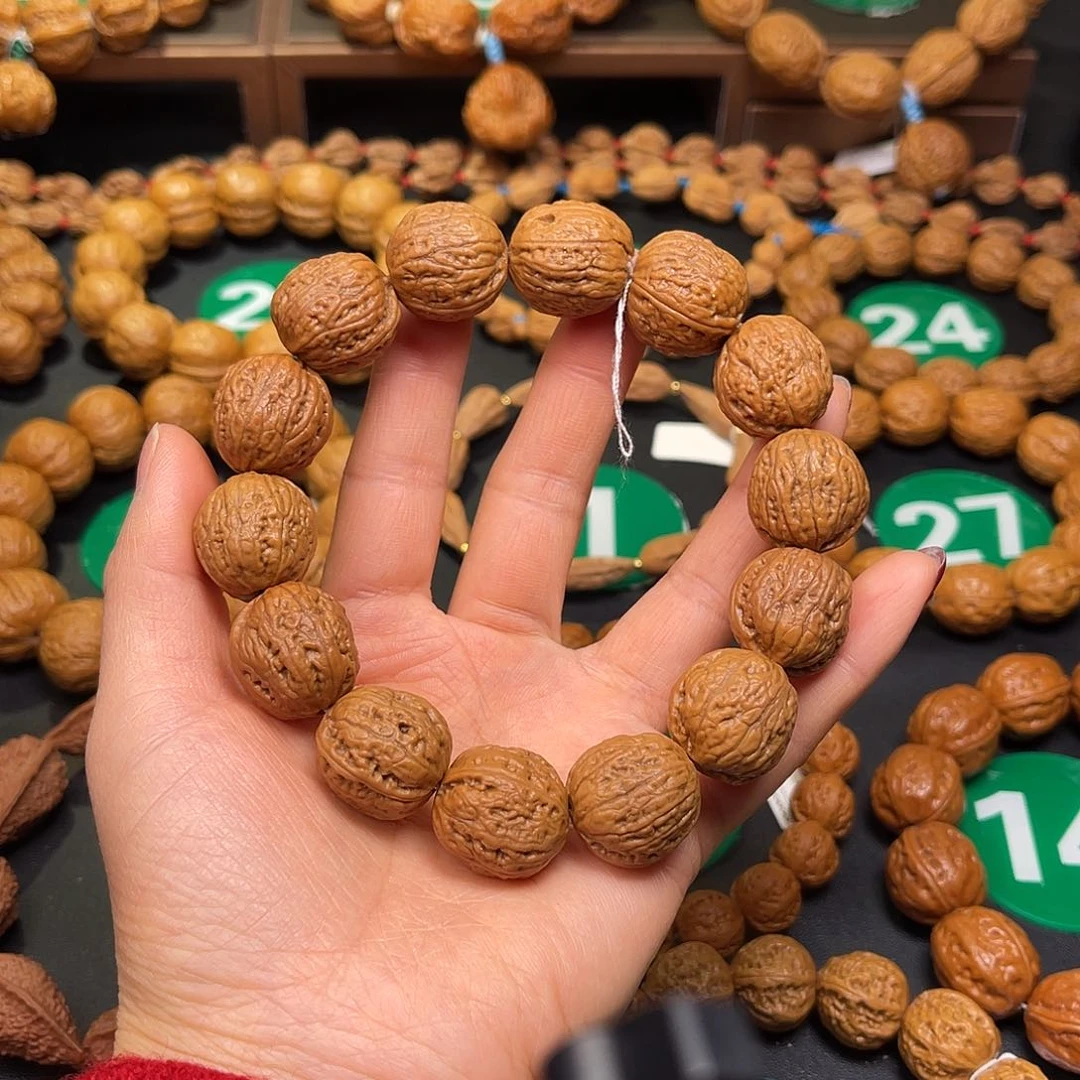 文玩核桃手串19尺寸蚂蚁纹