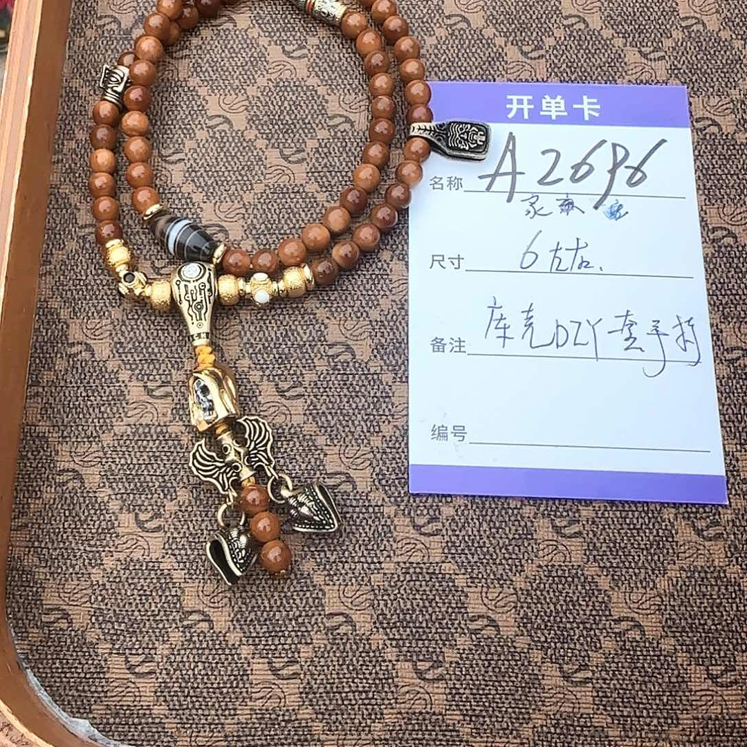 库克吊坠A2696库克手持黑斗篷6左右