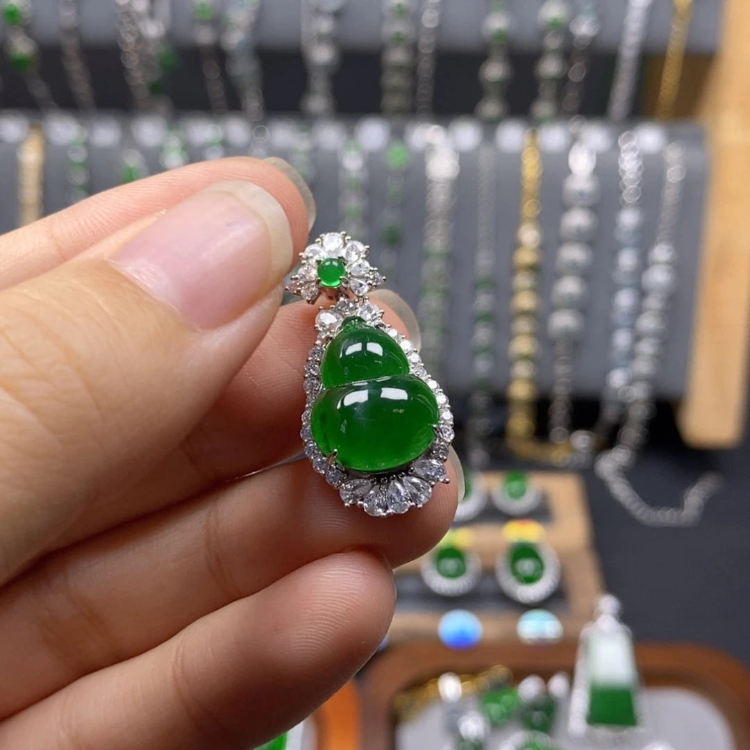 翡翠银S925镶嵌颈饰