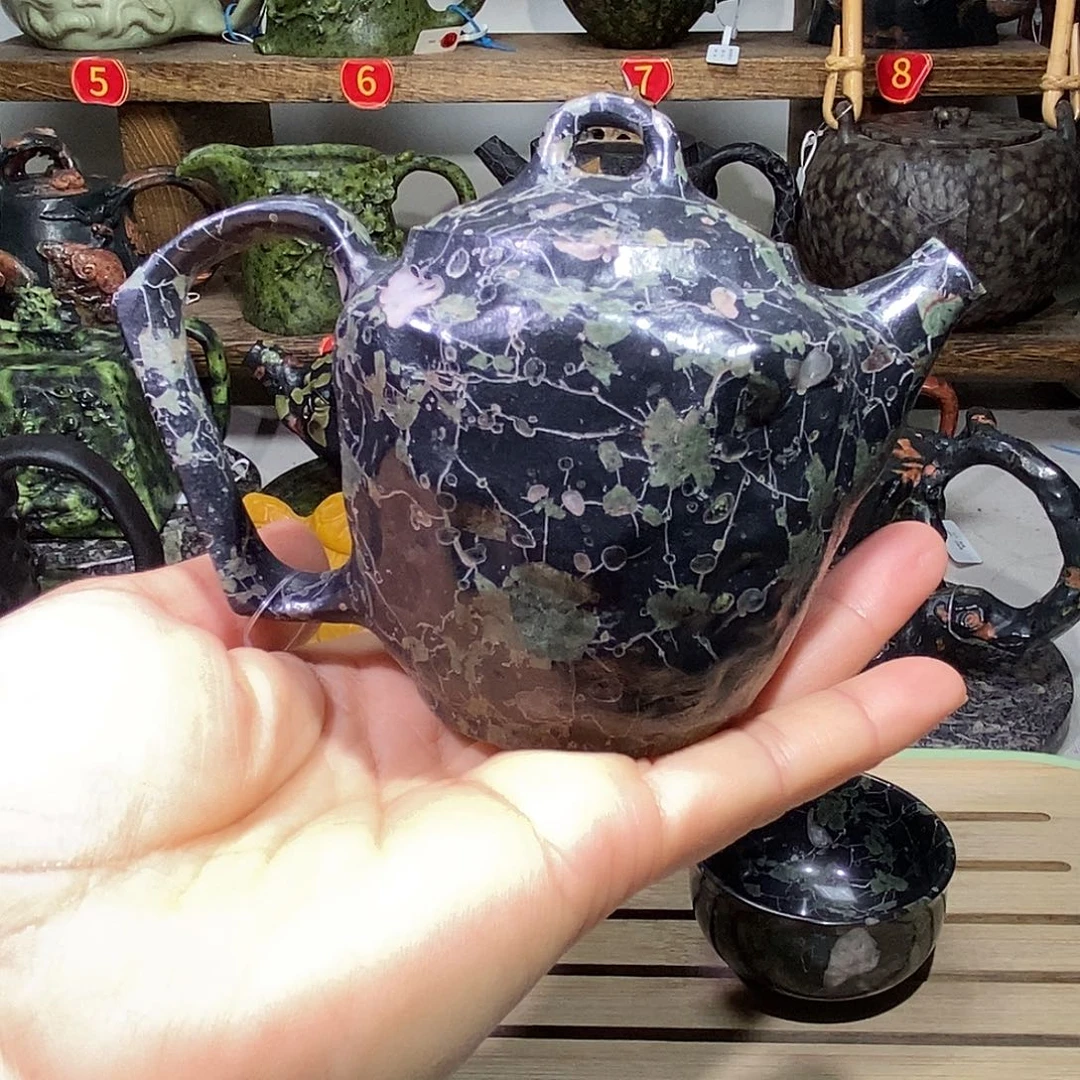 安山玉梅花玉随形壶瑕150cc