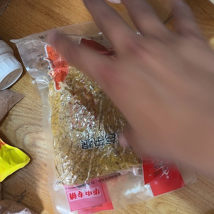 田鼠玉米发2包邮送一个