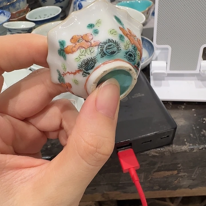 阿*粉彩花口杯杯粉彩