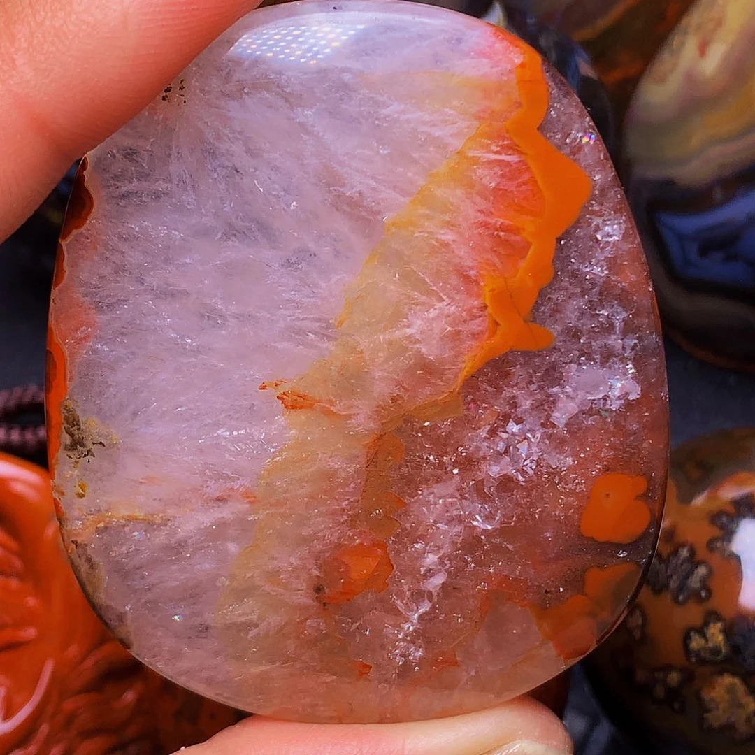 未镶嵌颈饰玛瑙/玉髓