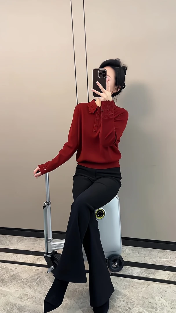 新年红轻熟风百搭针织打底衫秋冬流行穿搭新款2025年针织衫上衣女